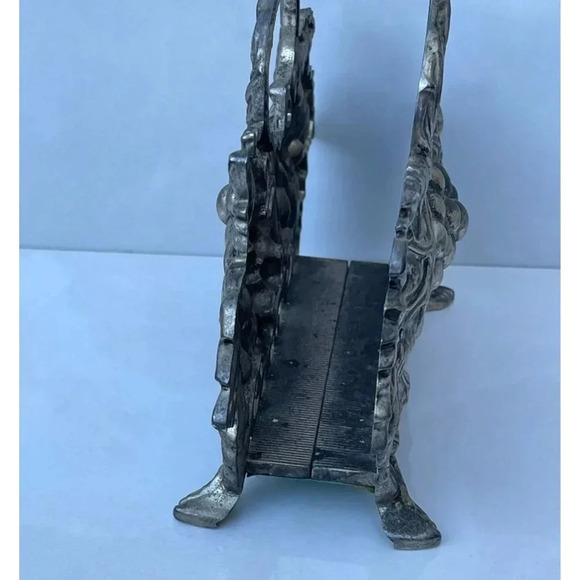 Vintage Godinger Silver Plated Footage Embossed Grape Vine Napkin Letter Holder - Picture 3 of 10